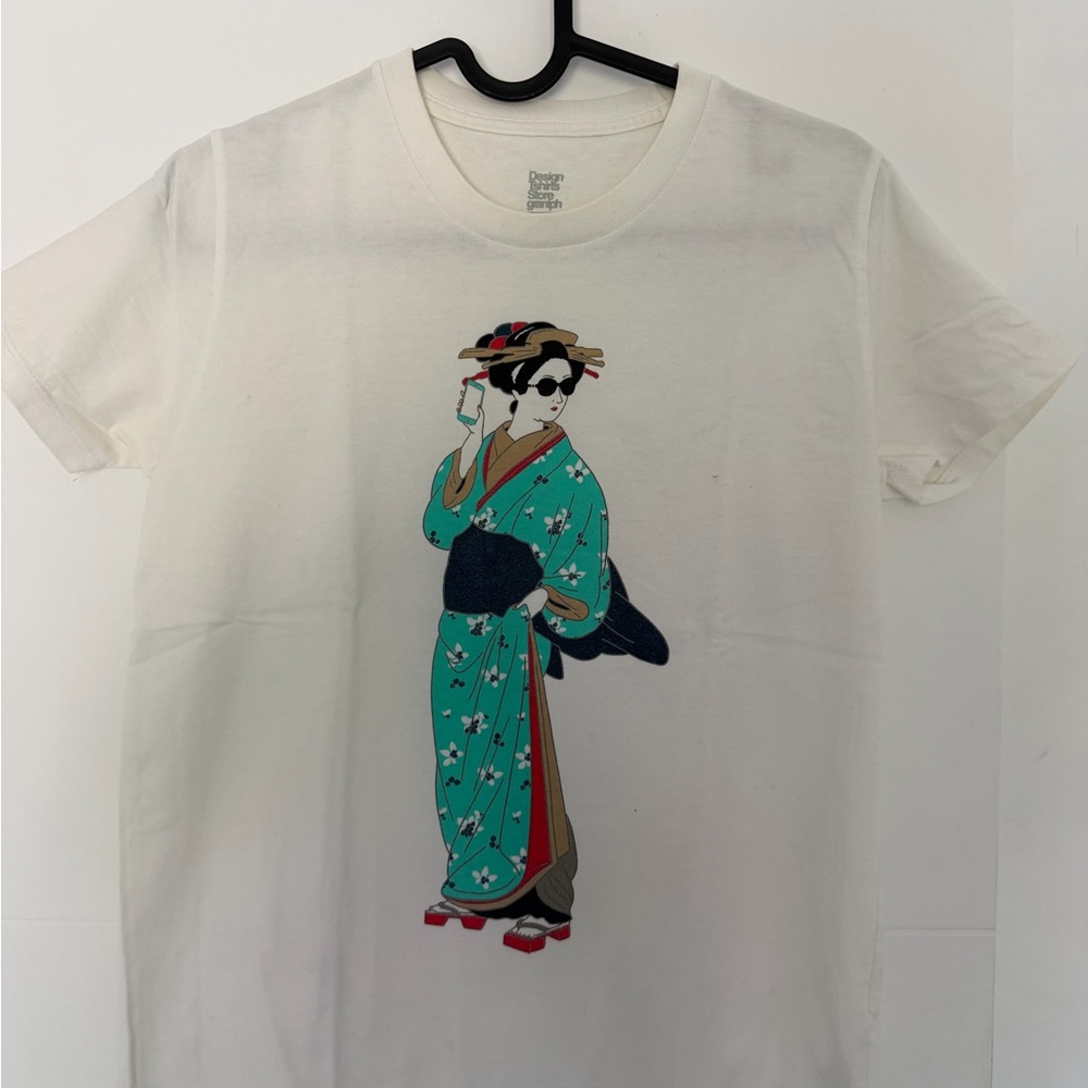White Graphic Tee with Teal Geisha Print